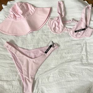 SETActive Bikini Set + Hat